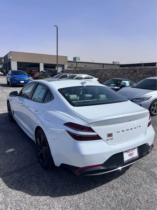 2023 Genesis G70 - Image 6 of 14