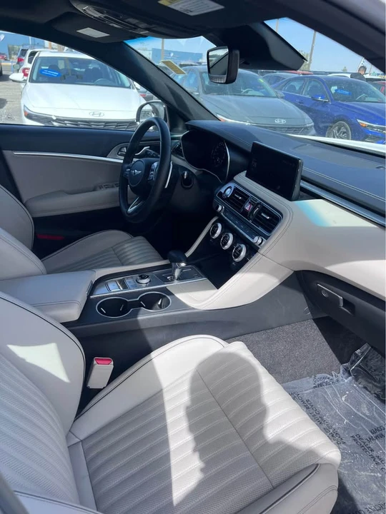2023 Genesis G70 - Image 9 of 14