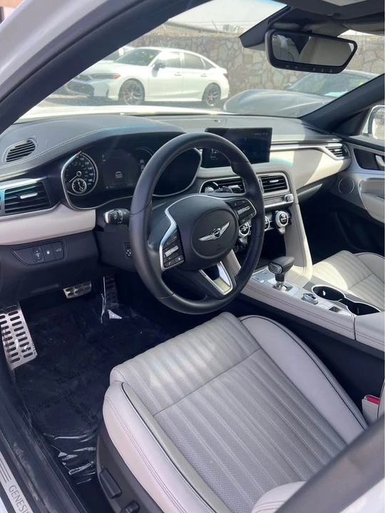 2023 Genesis G70 - Image 8 of 14