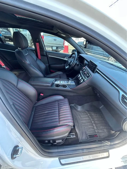 2023 Genesis G70 - Image 5 of 10