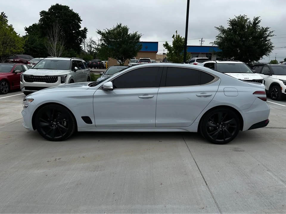 2023 Genesis G70 - Image 8 of 13