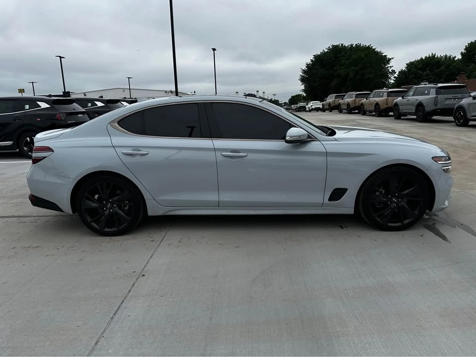 2023 Genesis G70 - Image 5 of 13