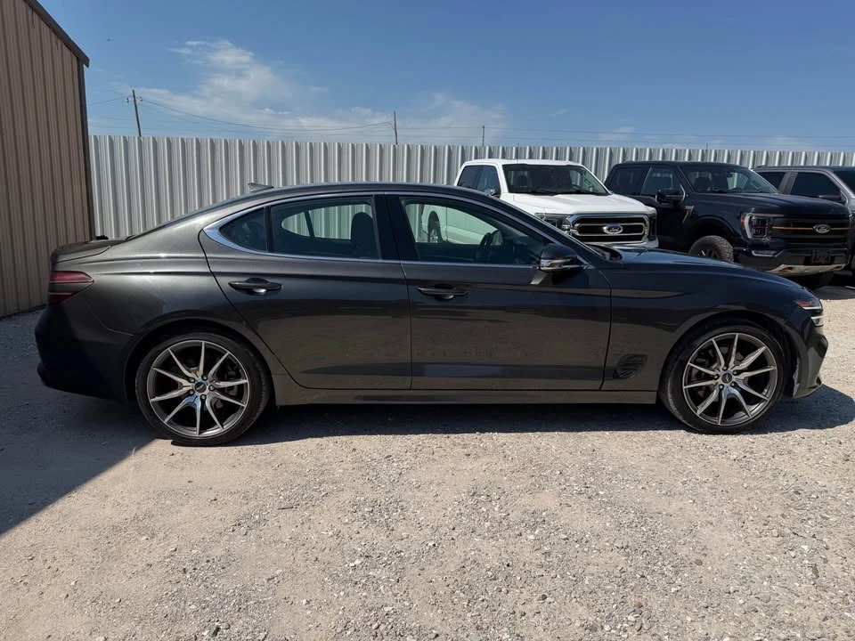2023 Genesis G70 - Image 5 of 11
