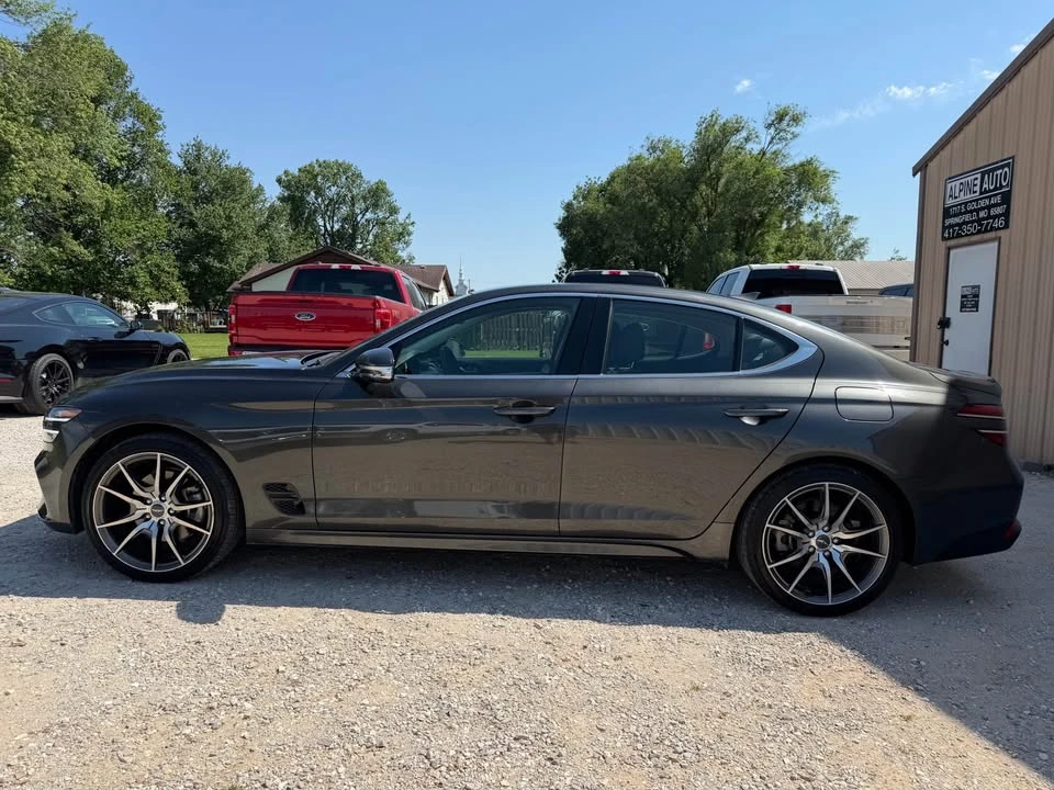 2023 Genesis G70 - Image 2 of 11