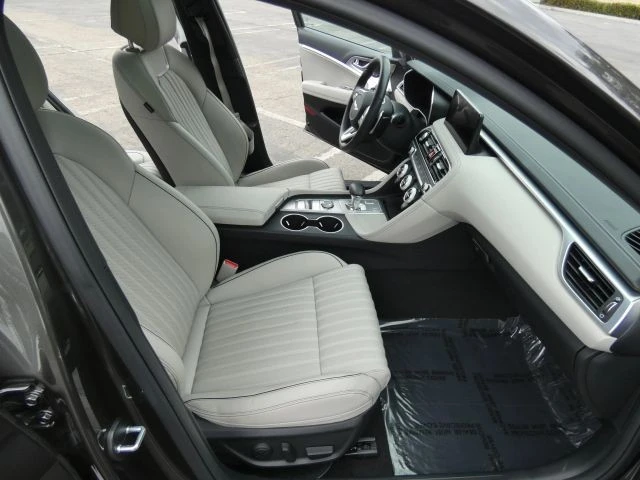 2023 Genesis G70 - Image 20 of 21