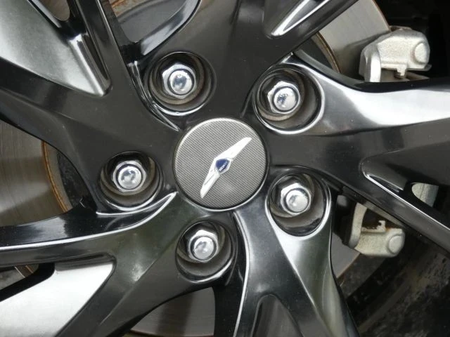 2023 Genesis G70 - Image 14 of 21
