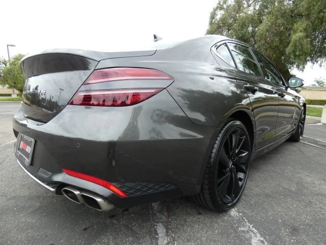 2023 Genesis G70 - Image 14 of 21