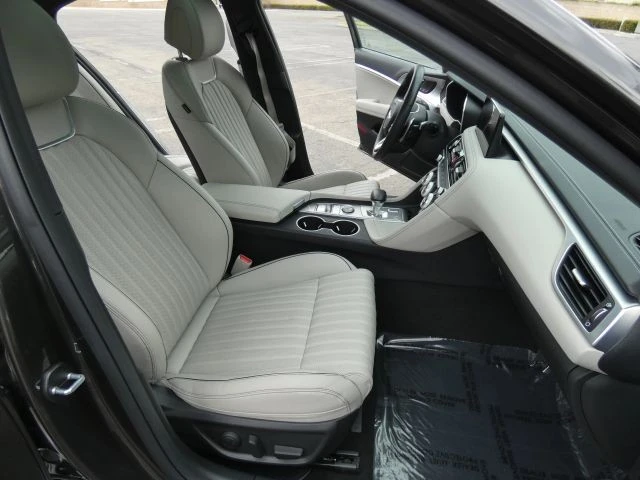 2023 Genesis G70 - Image 21 of 21