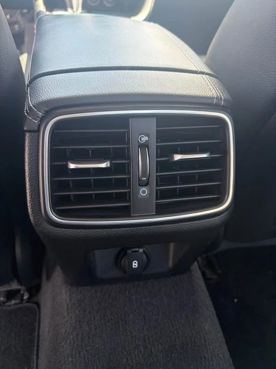 2023 Genesis G70 - Image 7 of 8