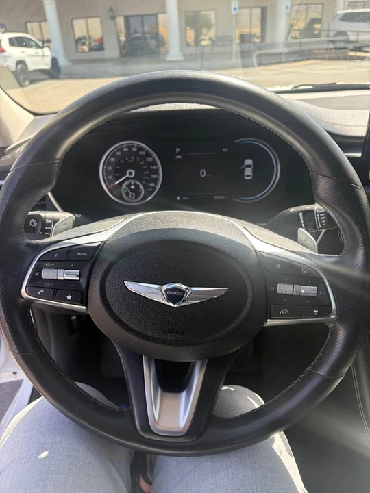 2023 Genesis G70 - Image 4 of 8