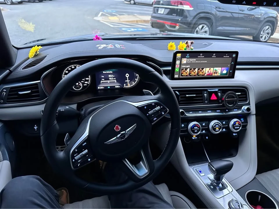 2023 Genesis G70 - Image 2 of 5