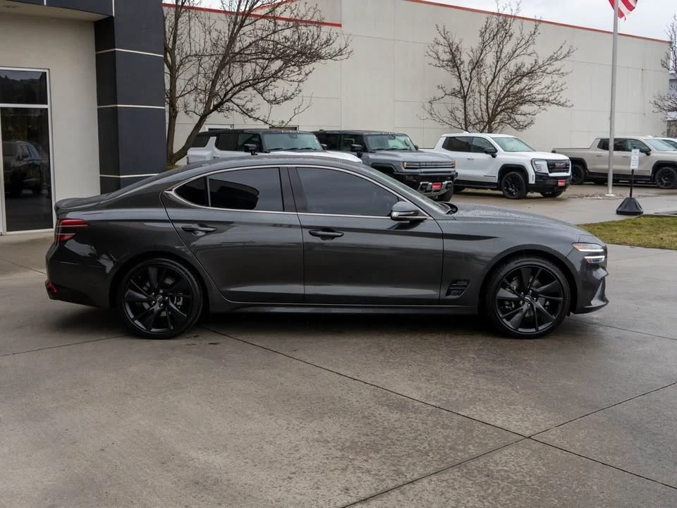 2023 Genesis G70 - Image 6 of 20