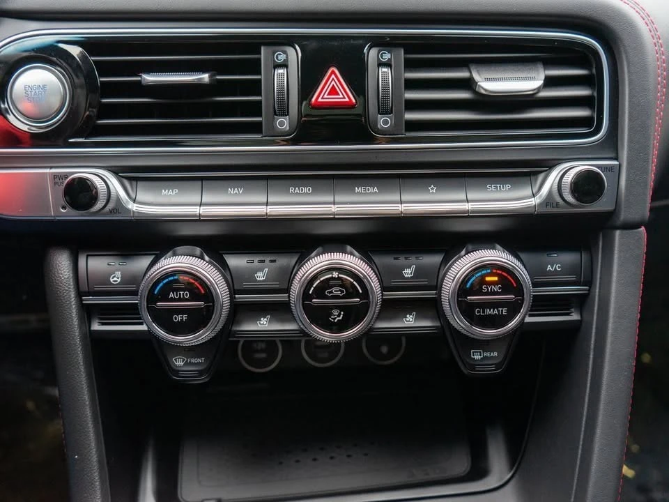 2023 Genesis G70 - Image 15 of 20