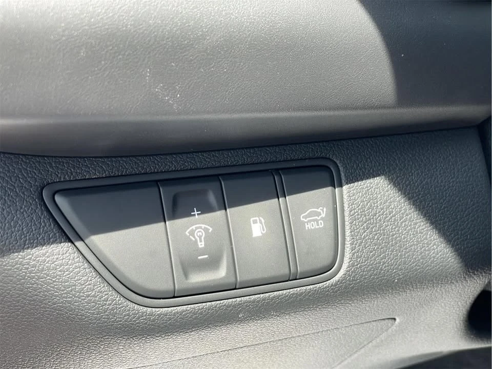 2023 Genesis G70 - Image 11 of 19