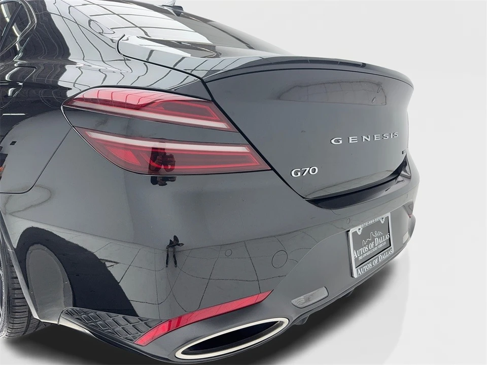 2023 Genesis G70 - Image 11 of 12