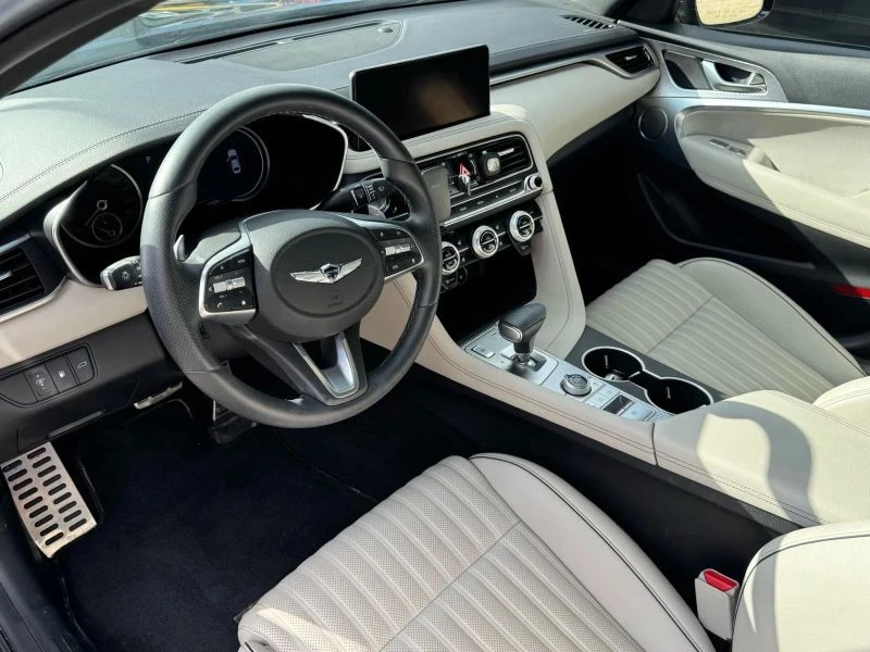 2023 Genesis G70 - Image 8 of 12