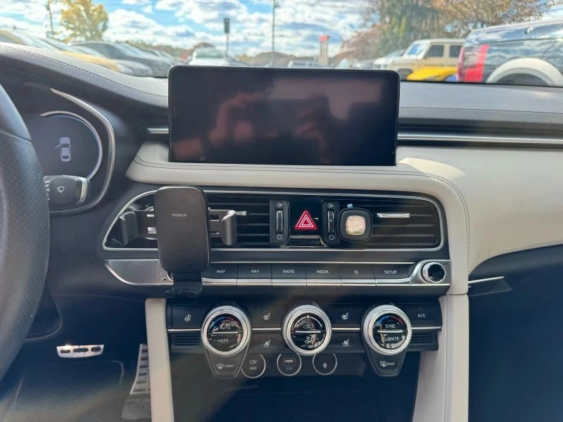 2023 Genesis G70 - Image 12 of 12