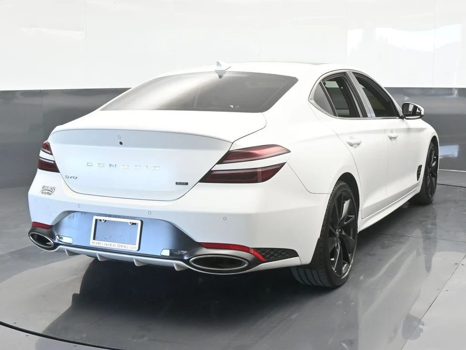 2023 Genesis G70 - Image 5 of 12