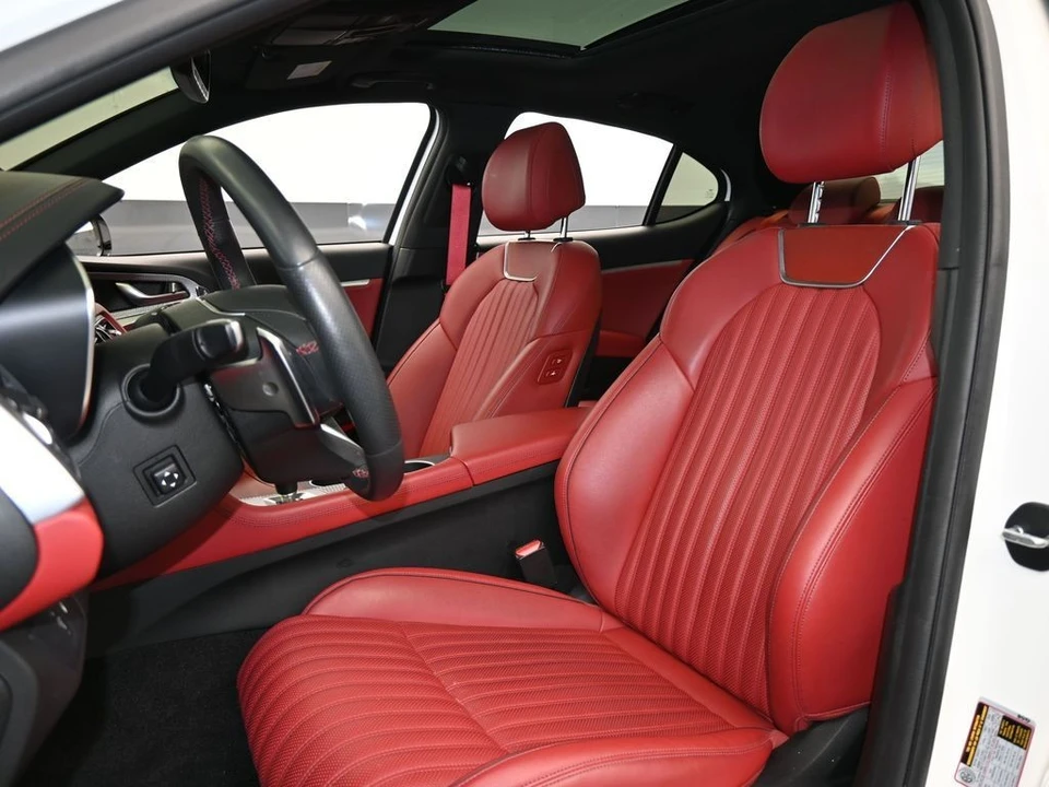 2023 Genesis G70 - Image 10 of 12