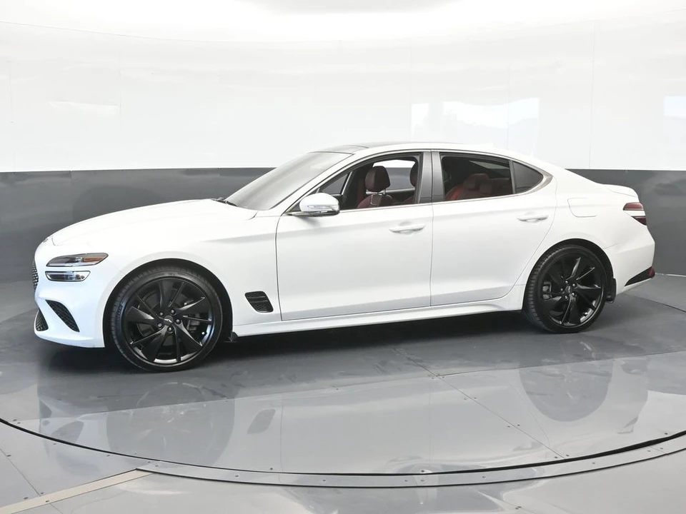 2023 Genesis G70 - Image 2 of 12