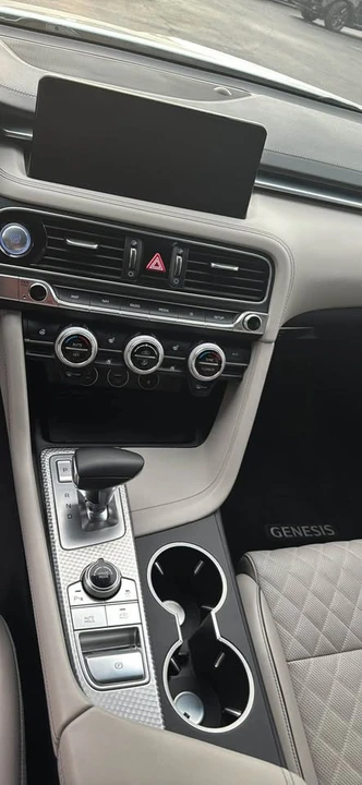 2023 Genesis G70 - Image 13 of 18