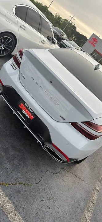2023 Genesis G70 - Image 4 of 18