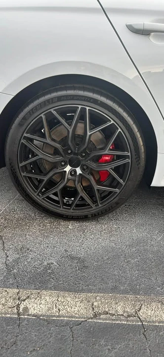 2023 Genesis G70 - Image 7 of 18