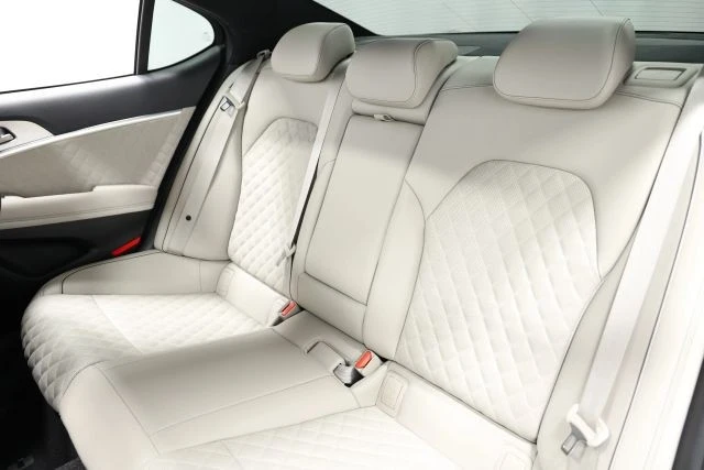 2023 Genesis G70 - Image 3 of 12