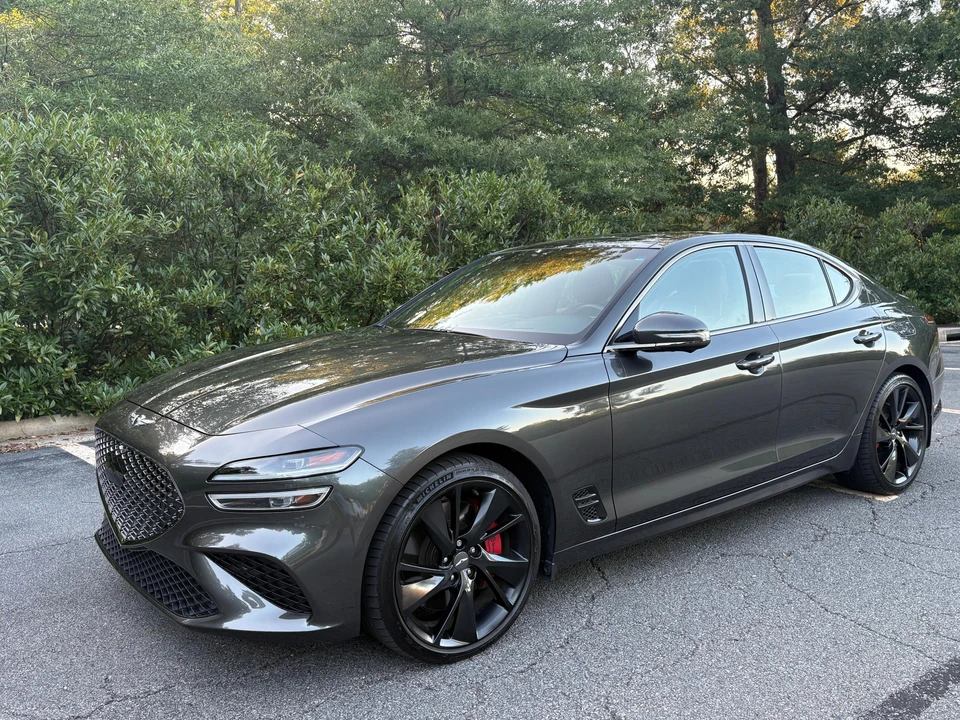 2023 Genesis G70 - Image 8 of 31