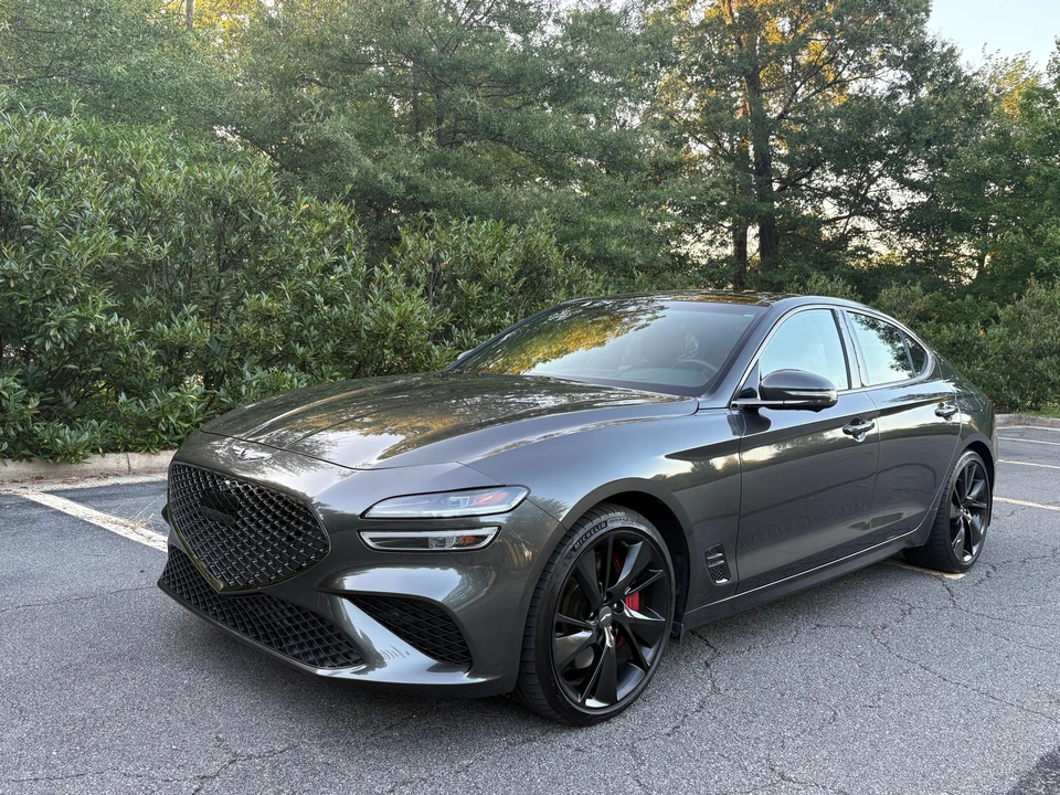 2023 Genesis G70 - Image 7 of 31