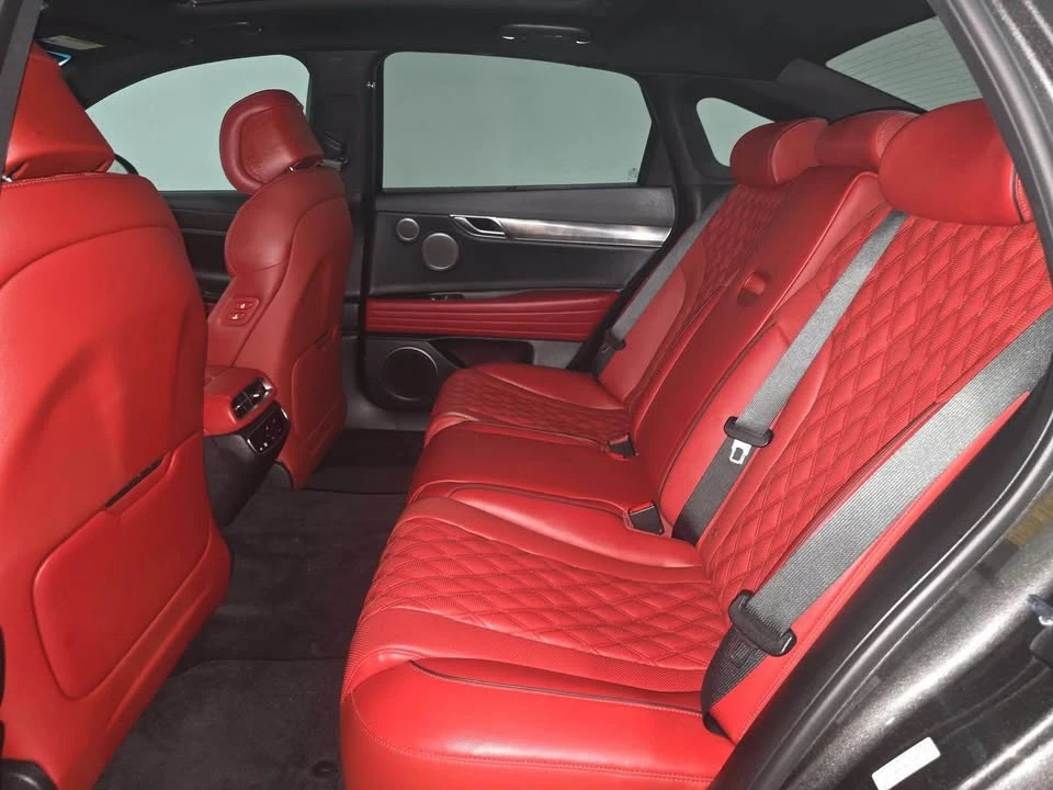 2023 Genesis G80 - Image 12 of 16