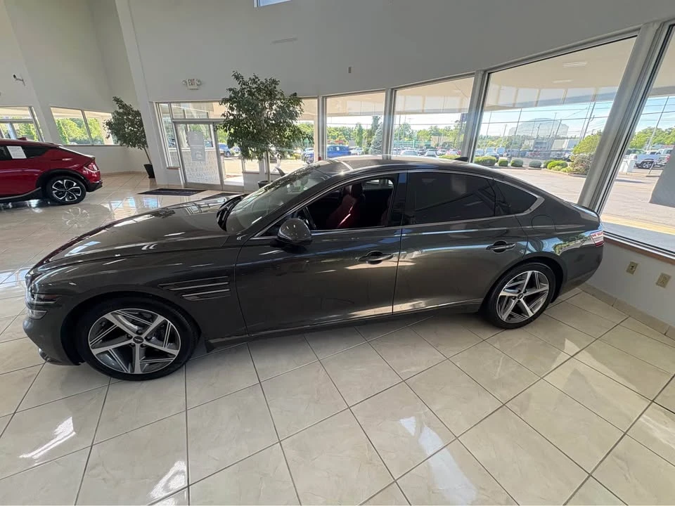 2023 Genesis G80 - Image 2 of 9