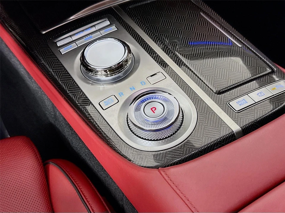 2023 Genesis G80 - Image 16 of 21