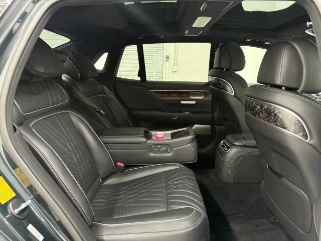 2023 Genesis G90 - Image 18 of 21