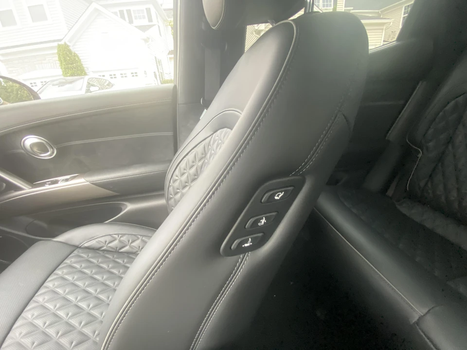2023 Genesis GV60 - Image 28 of 31