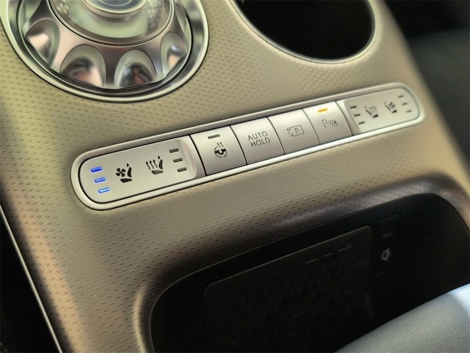 2023 Genesis GV60 - Image 21 of 21