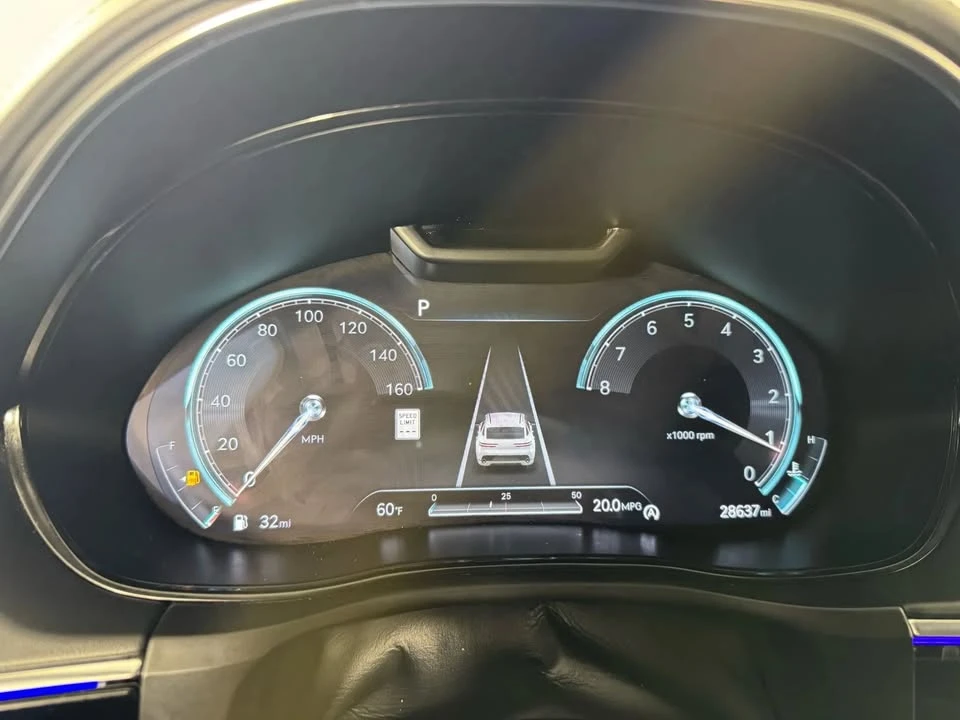 2023 Genesis GV70 - Image 7 of 20