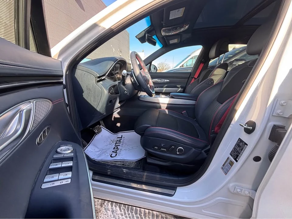 2023 Genesis GV70 - Image 5 of 9