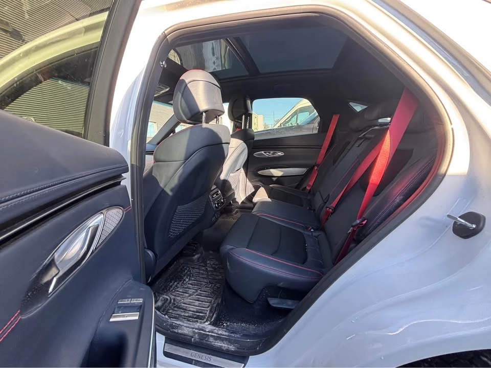 2023 Genesis GV70 - Image 9 of 9