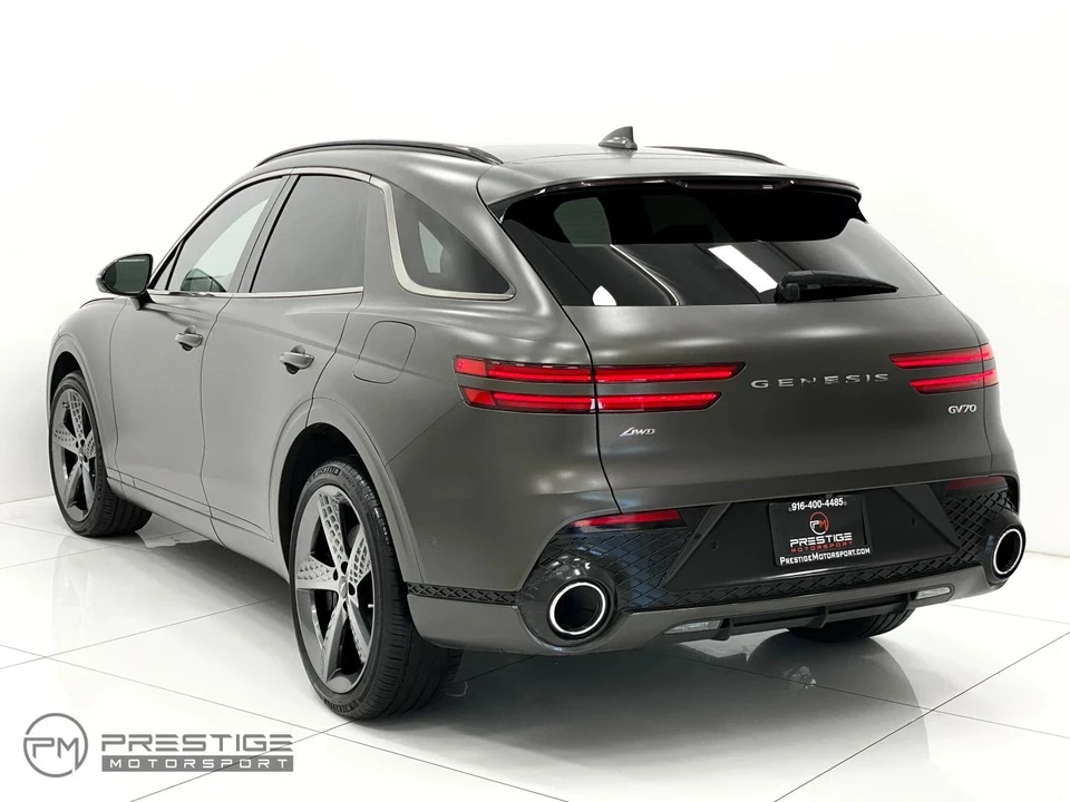 2023 Genesis GV70 - Image 4 of 12