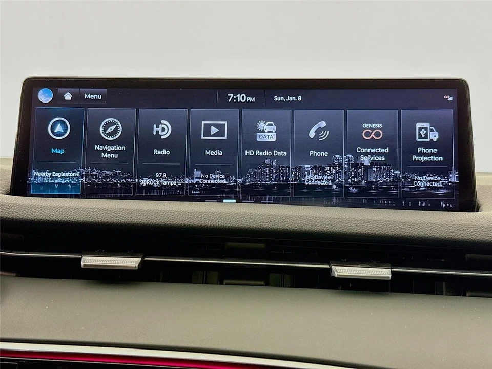 2023 Genesis GV70 - Image 15 of 21