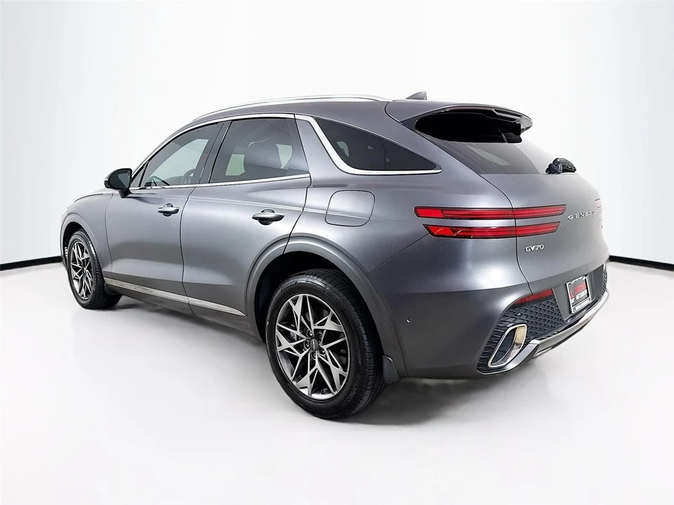 2023 Genesis GV70 - Image 5 of 21