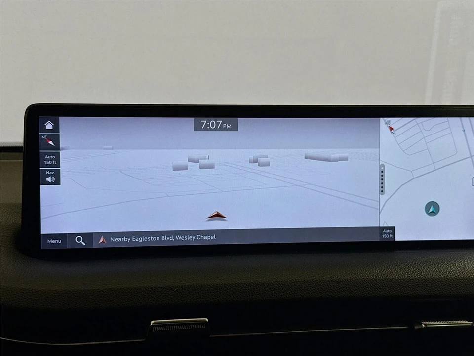 2023 Genesis GV70 - Image 13 of 21