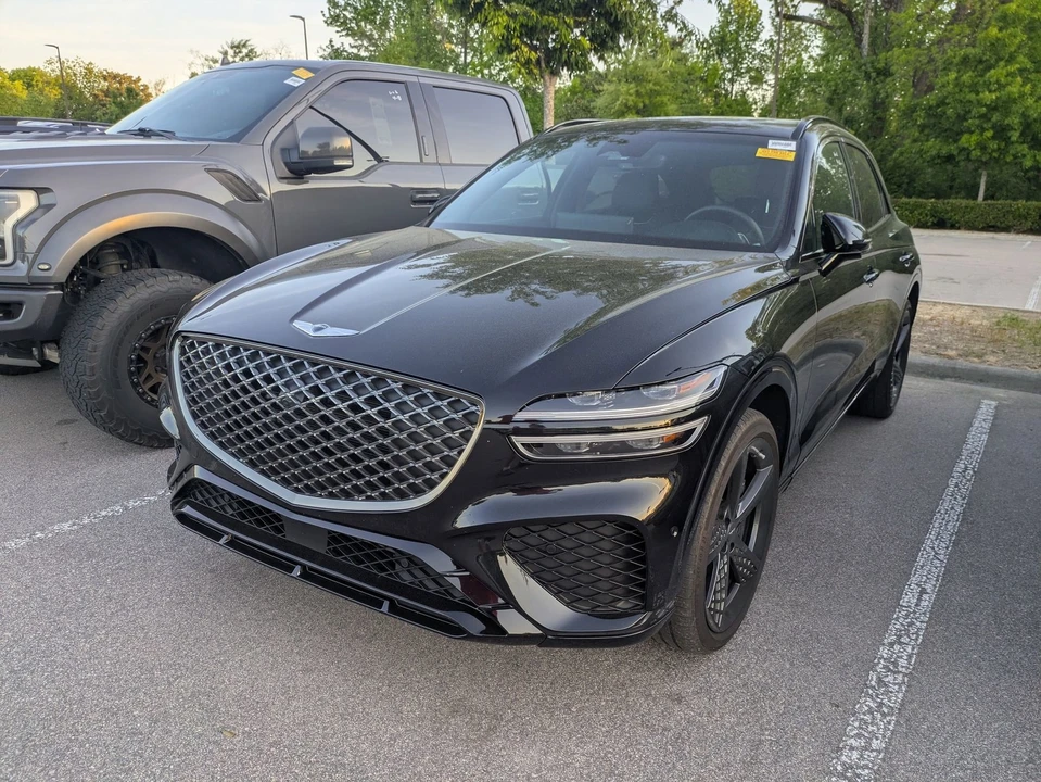 2023 Genesis GV70 - Image 3 of 4
