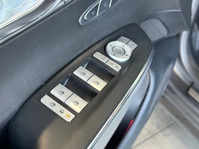 2023 Genesis GV70 - Image 21 of 21