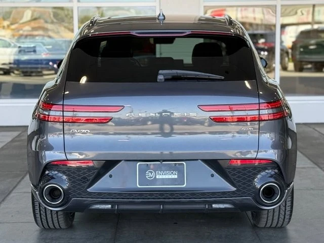 2023 Genesis GV70 - Image 11 of 21