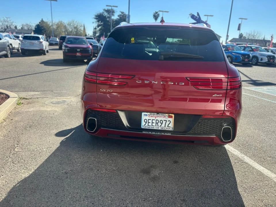 2023 Genesis GV70 - Image 5 of 17