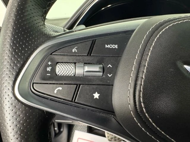 2023 Genesis GV70 - Image 15 of 21