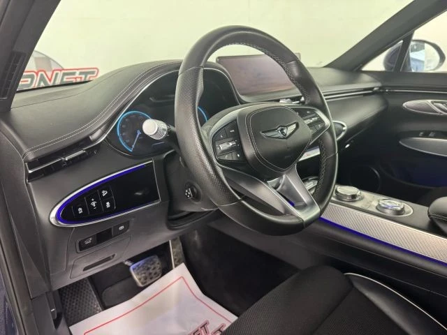 2023 Genesis GV70 - Image 10 of 12