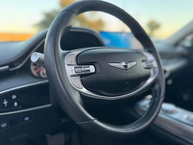2023 Genesis GV70 - Image 13 of 21